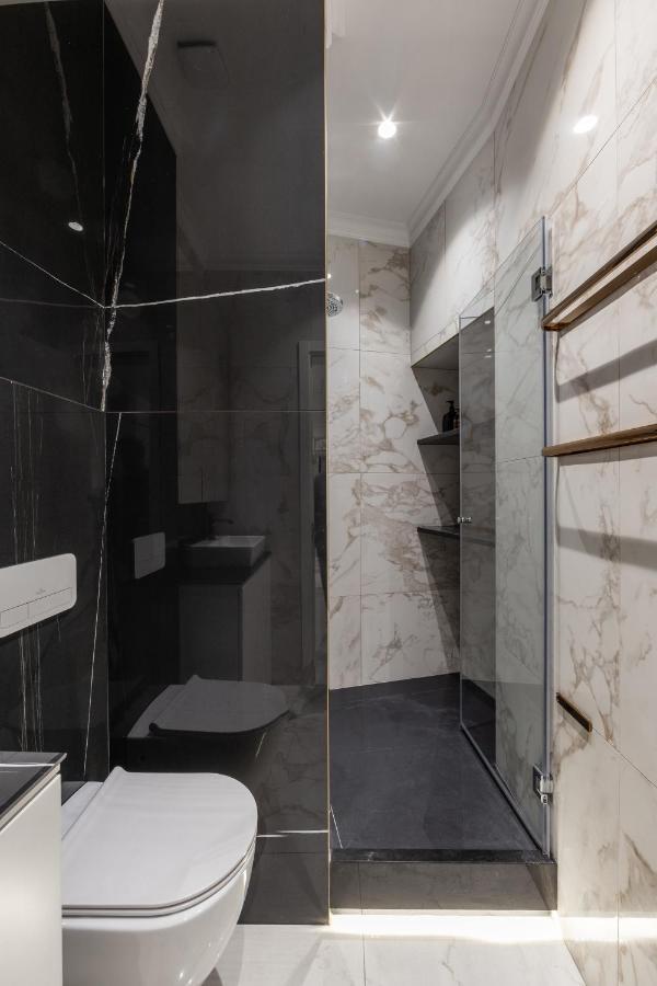Max Central Apartment Belgrade Extérieur photo