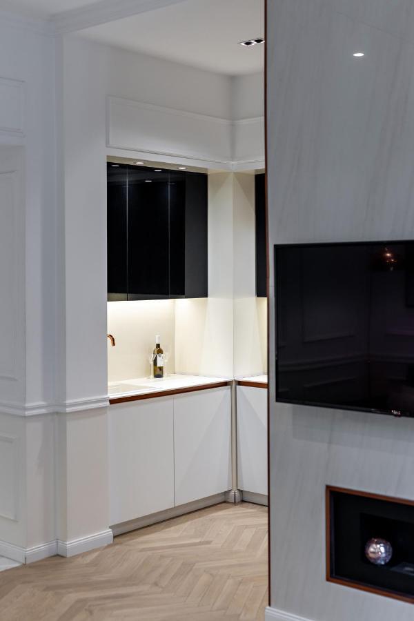 Max Central Apartment Belgrade Extérieur photo